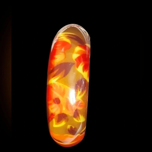 BAKELITE Vintage 1940s RARE Reverse Painted Apple Juice Bracelet TESTED - Picture 2 of 5